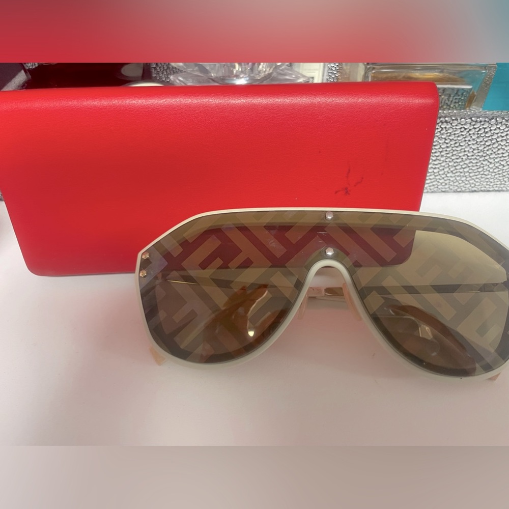 Fendi Shield Sunglasses